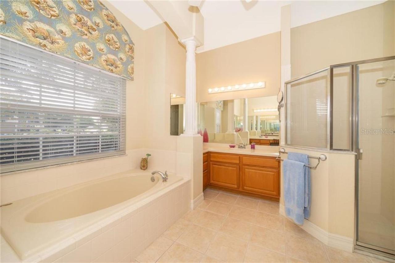 Mickeys Corner - Fantastic 5Br With Large Private Garden Pool Hot Tub Game Room Gas Bbq 2 Miles To Disney オーランド エクステリア 写真