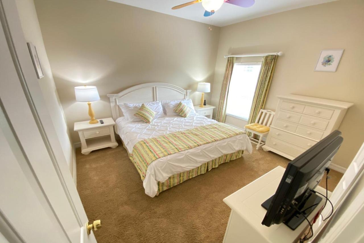 Mickeys Corner - Fantastic 5Br With Large Private Garden Pool Hot Tub Game Room Gas Bbq 2 Miles To Disney オーランド エクステリア 写真